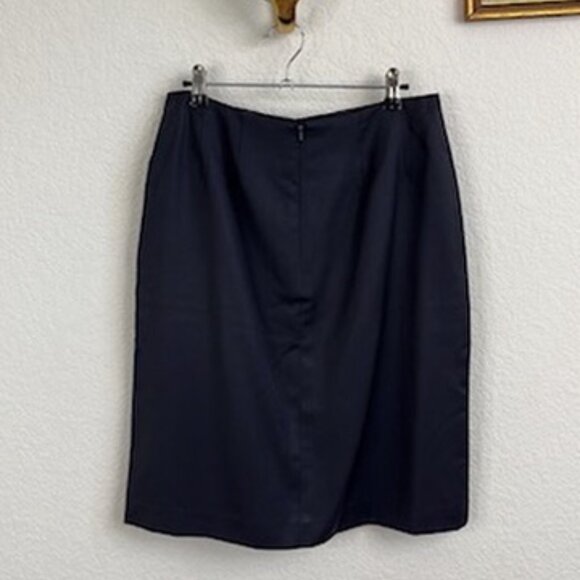 Aquascutum London Dual Slit Solid Pencil Skirt Straight - Picture 5 of 9